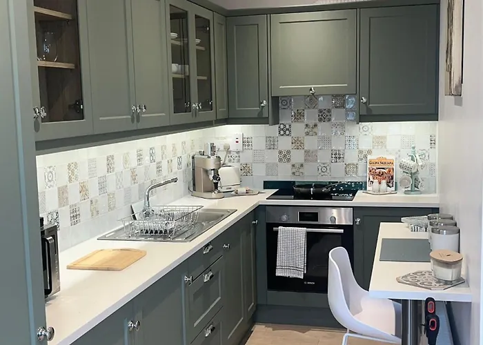 Andis Meadow * Galway